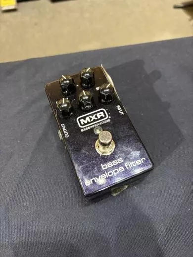 Store Special Product - MXR - M82